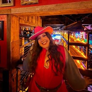 Meet your Posher, Ashlan